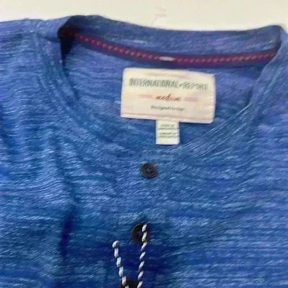 Medium International Report long sleeve blue tee. Item # 6L - Picture 2 of 7